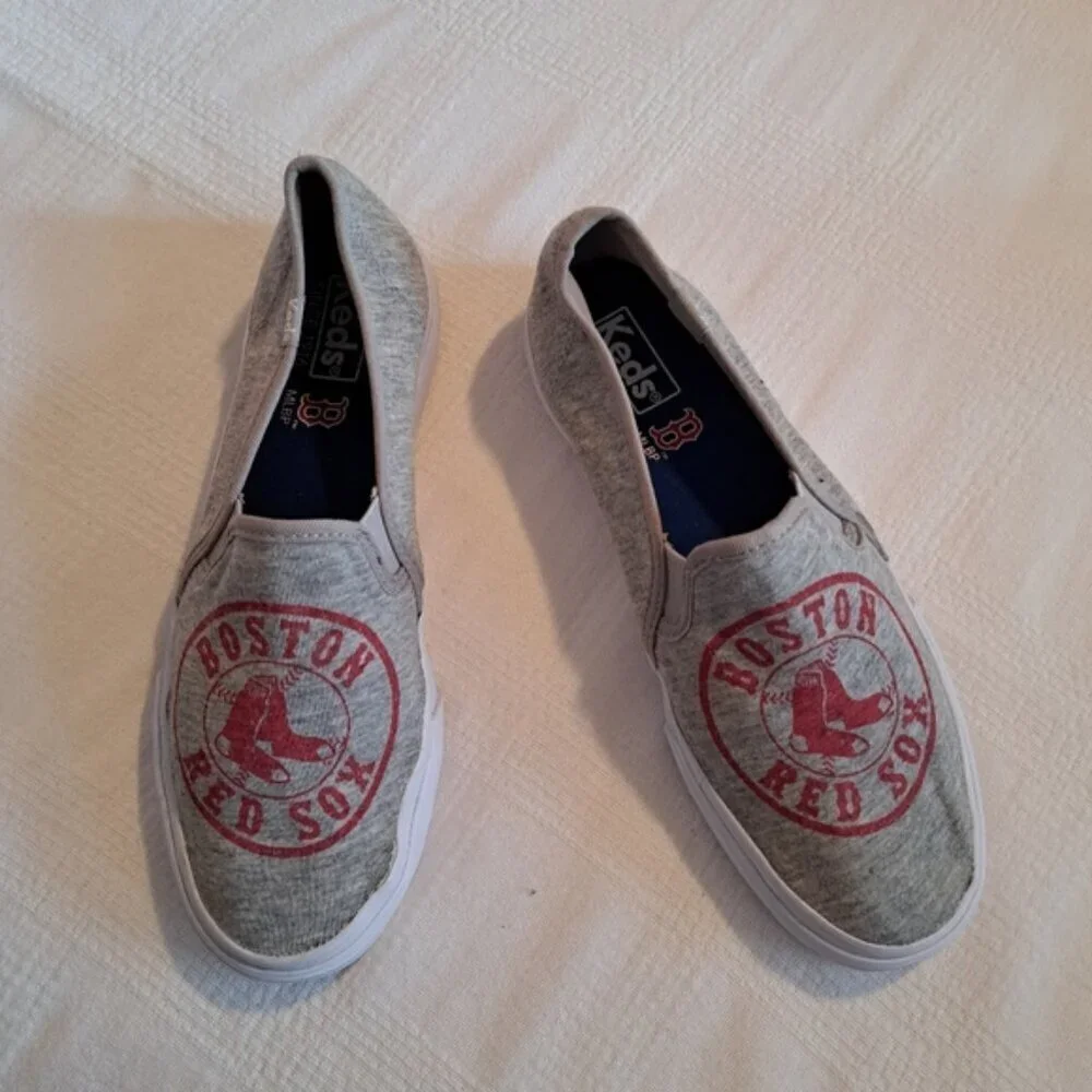 Boston Red Sox women's size 7.5 slip on Keds, gray with red printing, VGUC - Picture 1 of 8